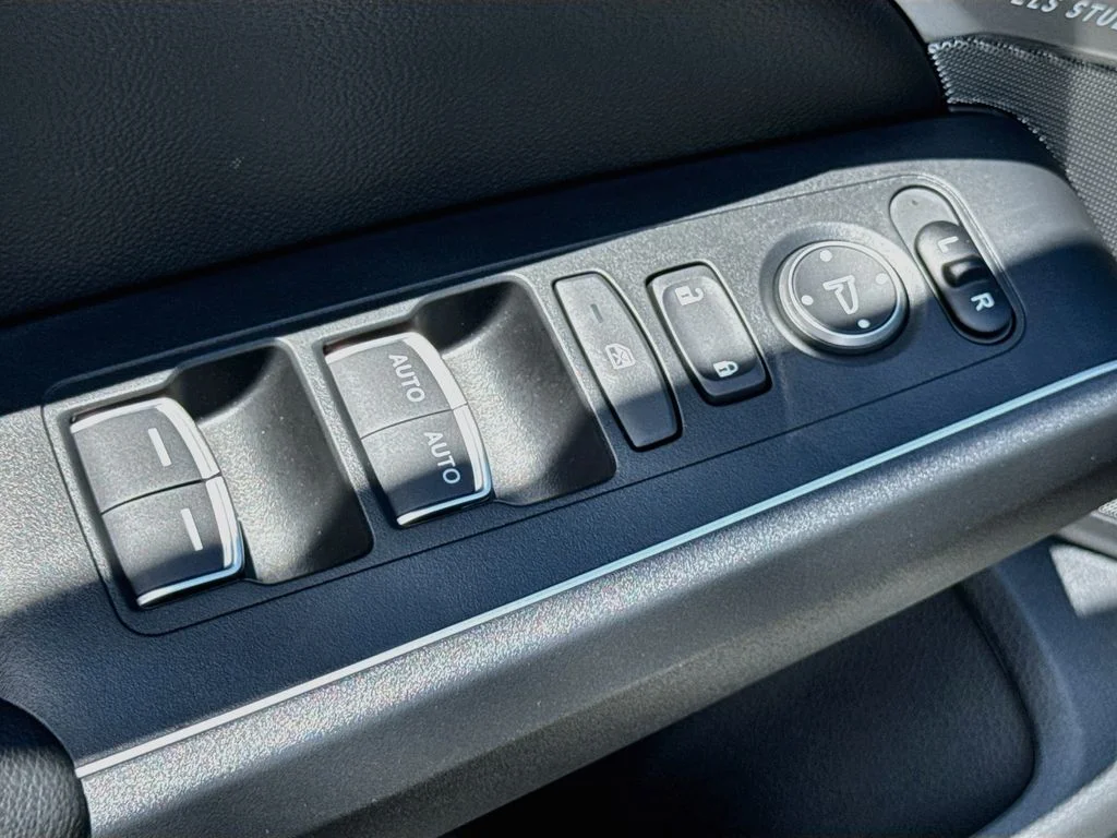 Used 2024  Acura Type S image 20
