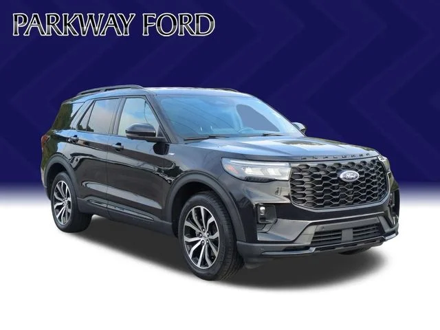 Used 2025 Black Ford ST-Line image 7