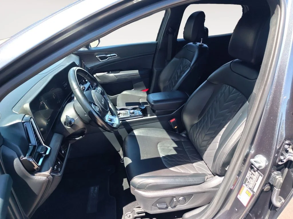 Used 2023 Gray Kia X-Line image 9