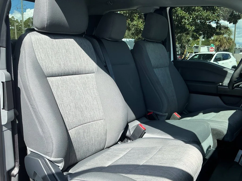 Used 2022 White Ford XL image 19