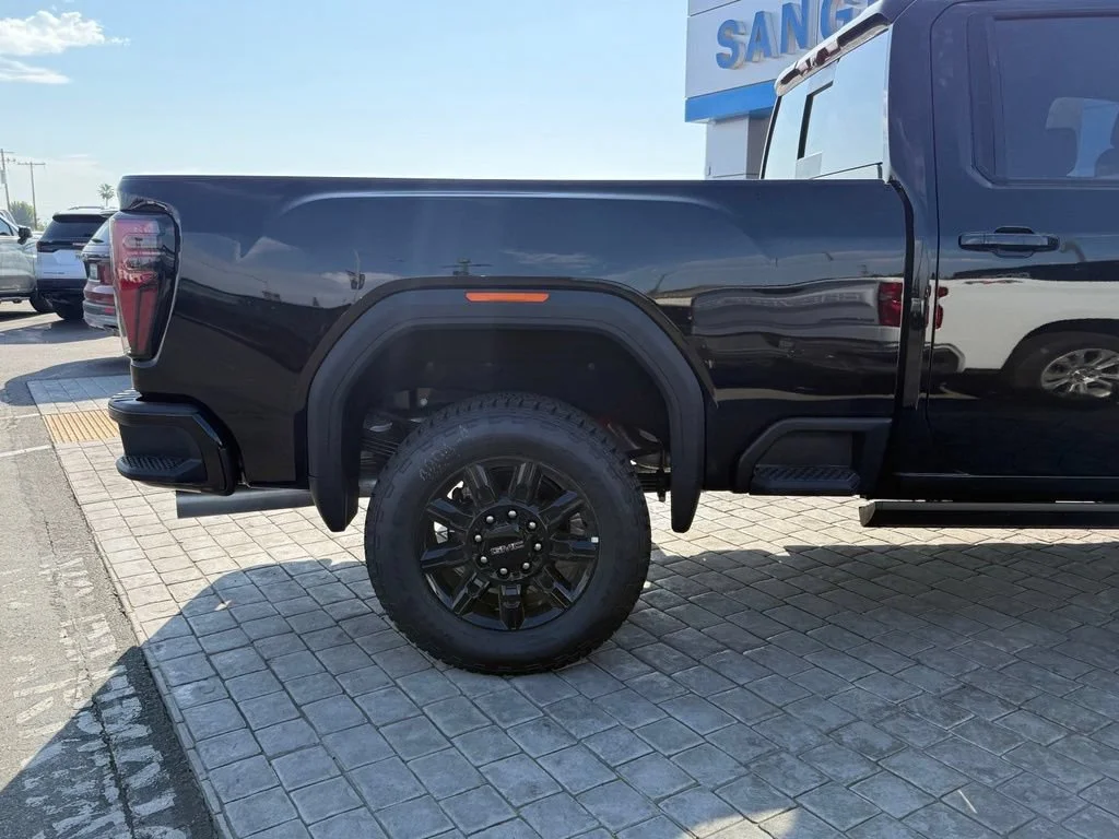 New 2026 Onyx Black GMC AT4 image 11