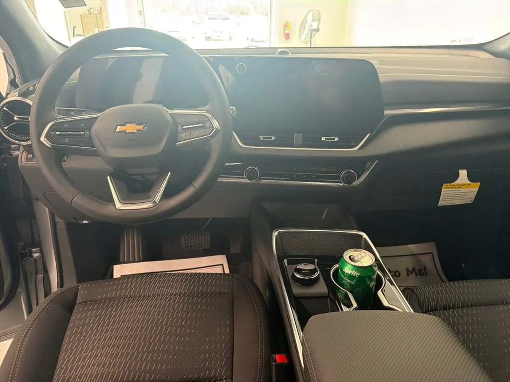 New 2027 Sterling Gray Metallic Chevrolet LT image 13