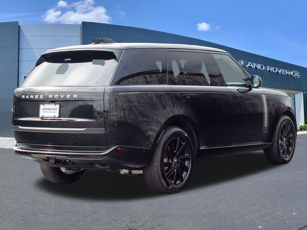 Certified Used 2025 Black Land Rover SE image 4