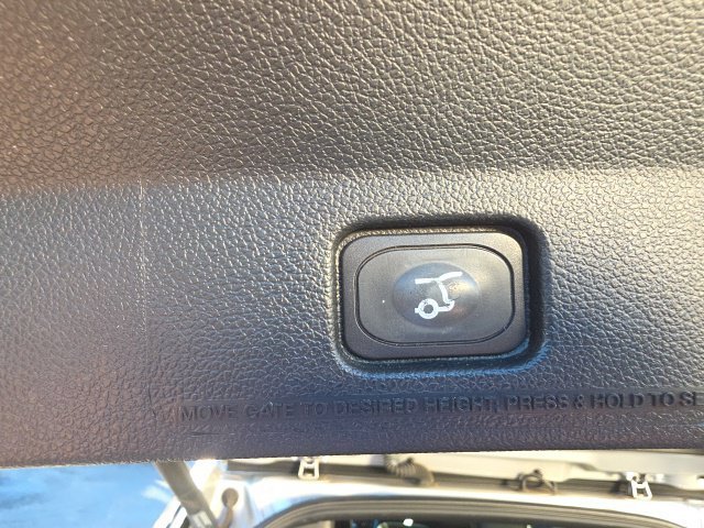 Used 2018 Silver Ford XLT image 12