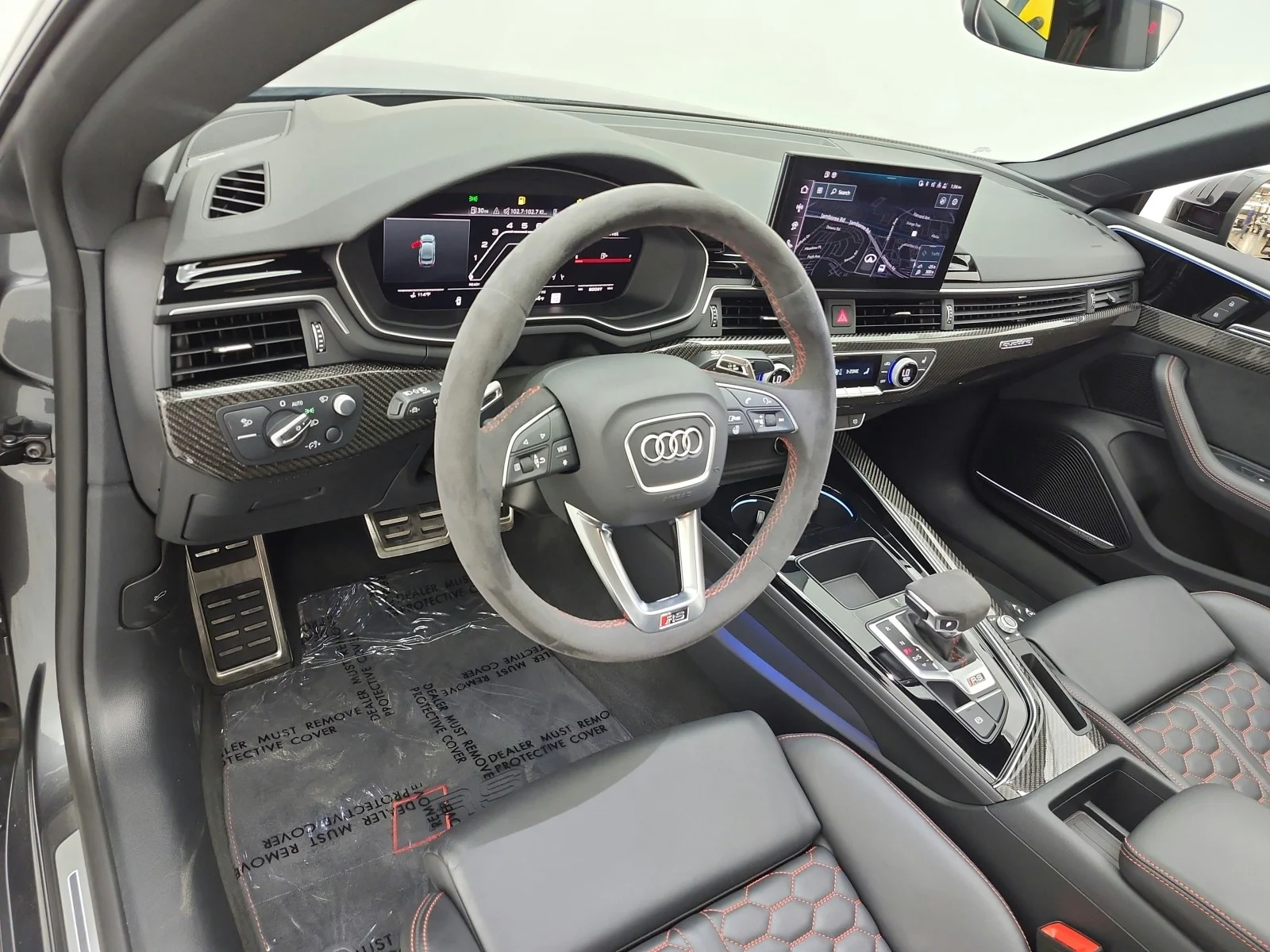 Used 2024 Daytona Gray Pearl Effect Audi 2.9 TFSI quattro image 9