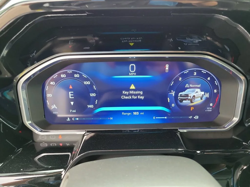 New 2026 Summit White Chevrolet LT Trail Boss image 9
