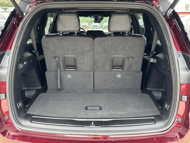 New 2026 Red Jeep Altitude image 9