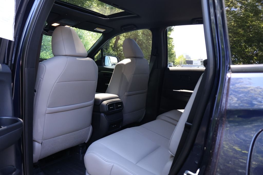 2024 Honda Passport EX-L - Photo 45