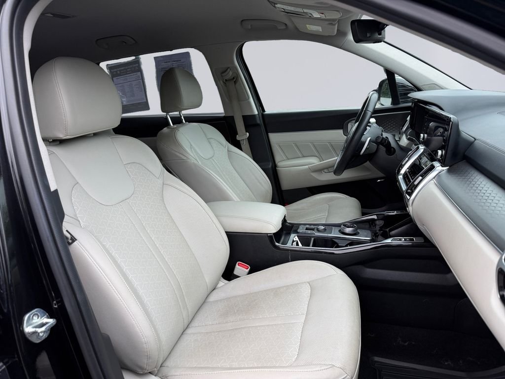 Used 2023 Black Kia SX Prestige image 17
