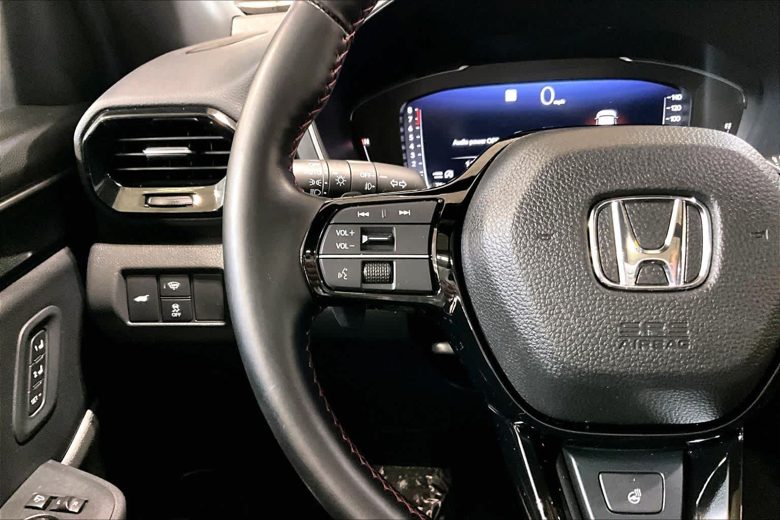 Used 2025 Modern Steel Metallic Honda Black Edition image 23