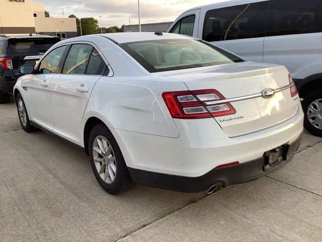Used 2013 Oxford White Ford SE image 13