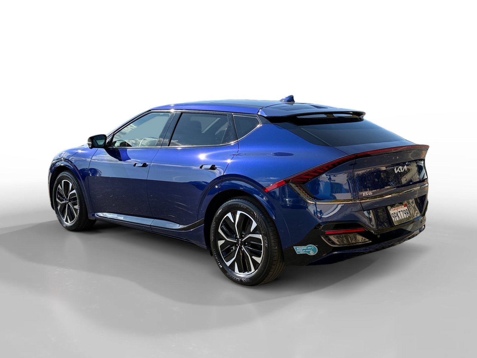Used 2024 Blue Kia GT-Line image 3