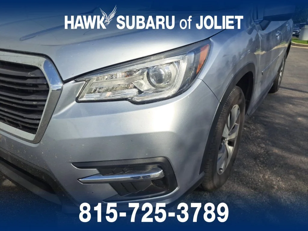Used 2022 Ice Silver Metallic Subaru Premium image 2