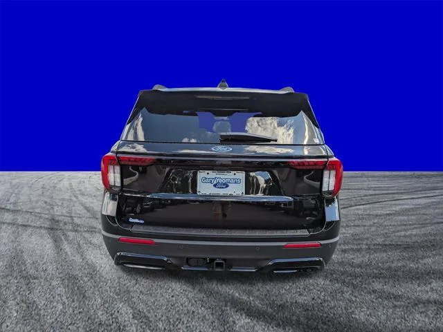New 2026 Agate Black Metallic Ford ST-Line image 5