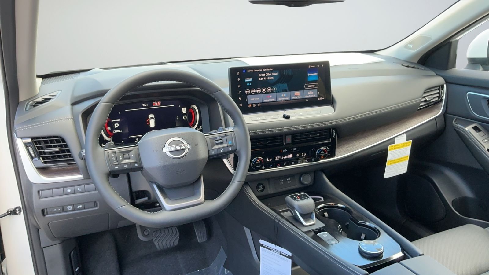 New 2026 White Nissan Platinum image 15