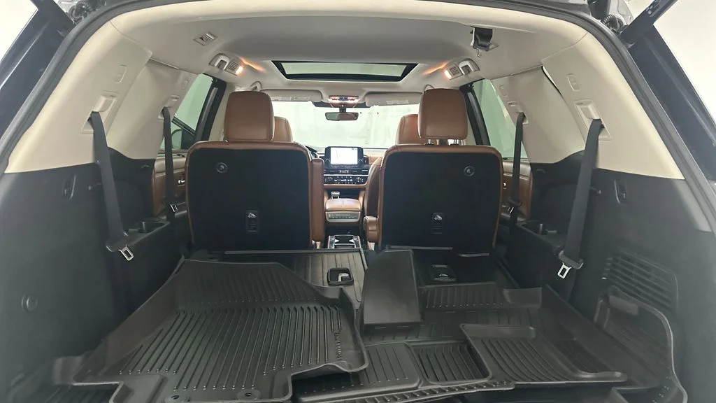 Certified Used 2023 Gray Nissan Platinum image 13