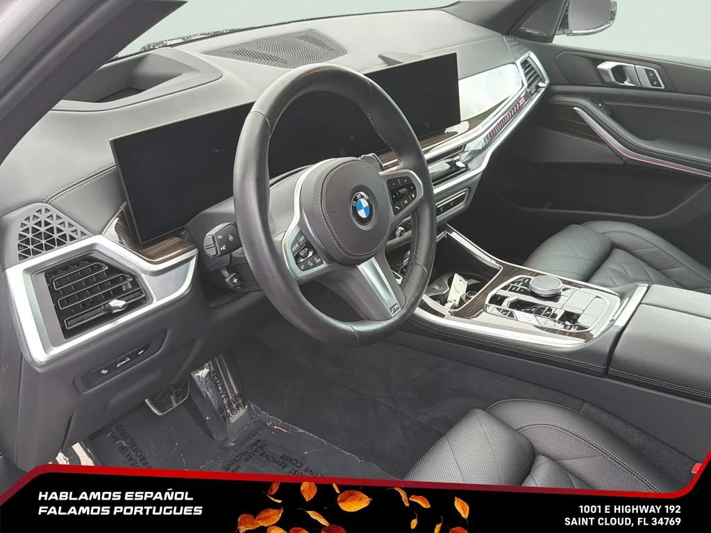 Used 2024  BMW xDrive40i image 15