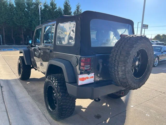 Used 2014 Gray Jeep Unlimited Sport image 5