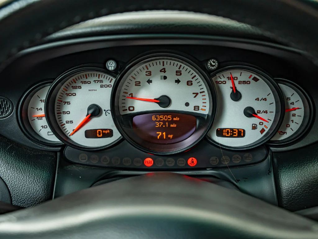 Used 2003 Carrara White Porsche Carrera image 34