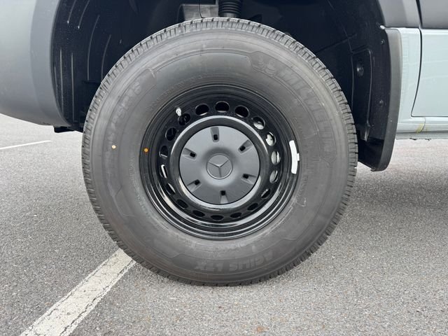 2025 Mercedes-Benz Sprinter Cargo Van Base - Photo 10