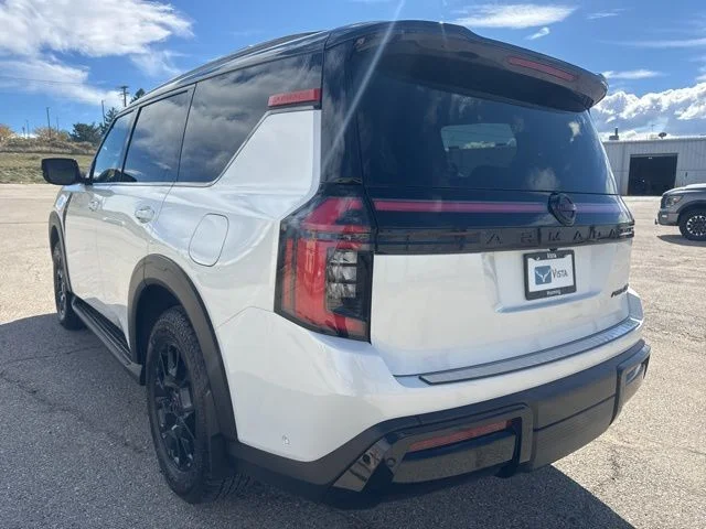 2026 Nissan Armada PRO-4X - Photo 8