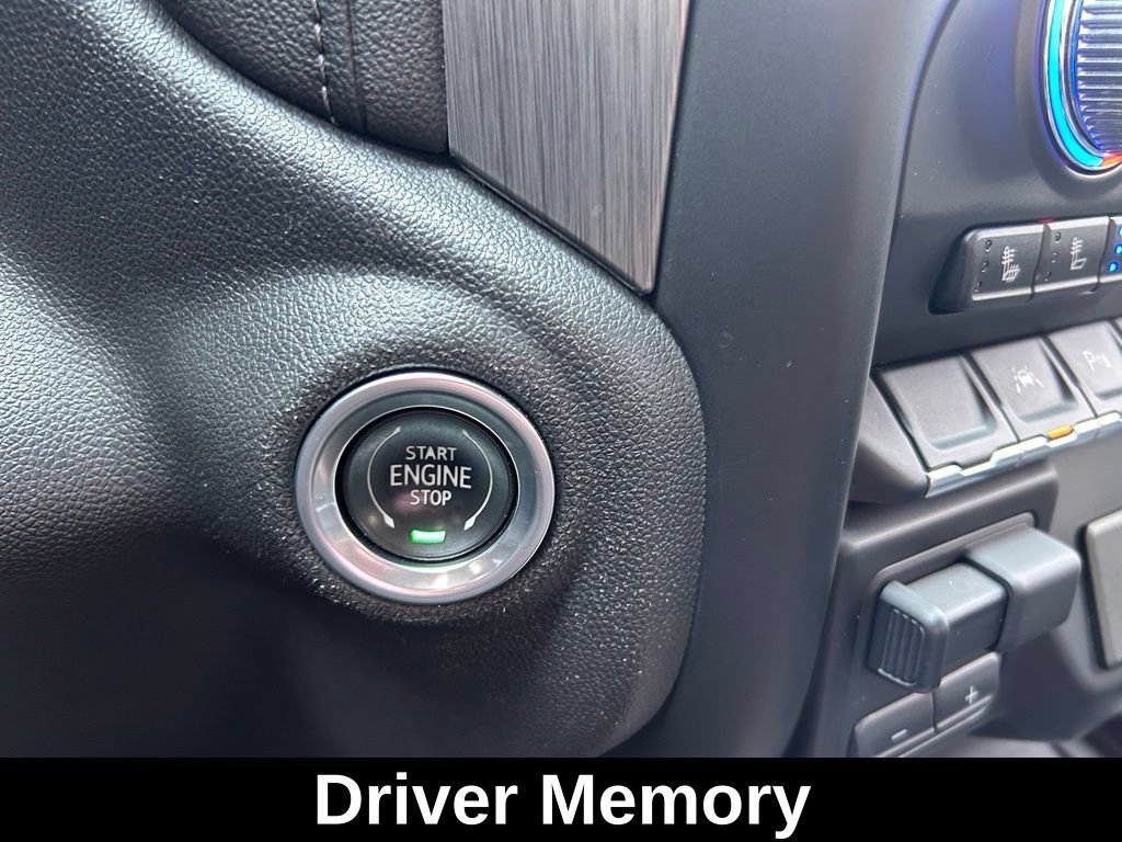 Used 2021 ONYX BLACK GMC Denali image 30