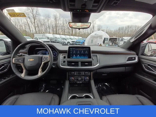 Used 2023 Black Chevrolet High Country image 11