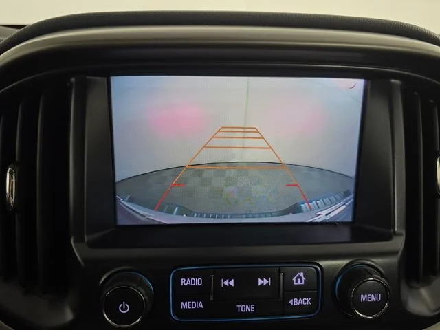 Used 2017 LASER BLUE METALLIC Chevrolet 4WD Z71 image 22