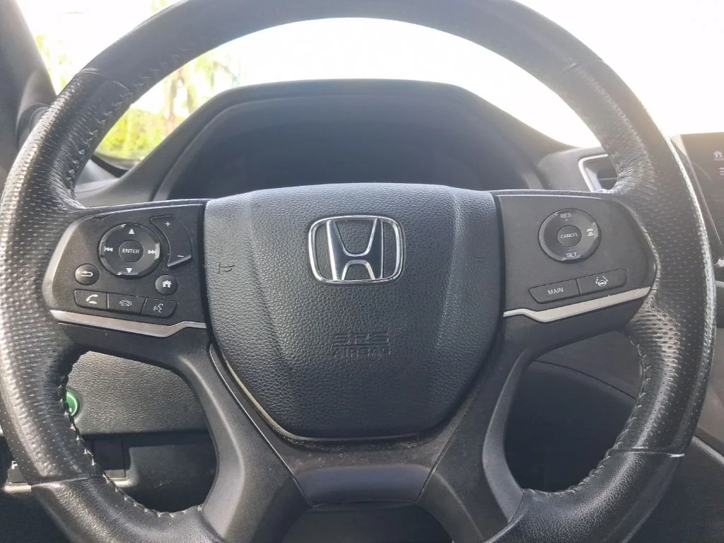 Used 2022  Honda EX-L image 30