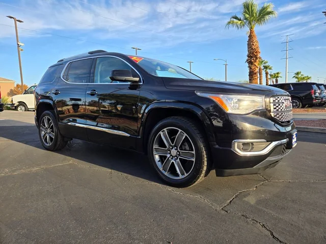 2017 GMC Acadia Denali