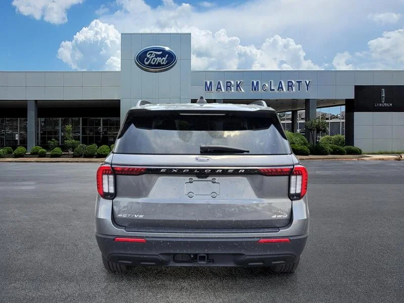 Used 2025 Gray Metallic FORD ACTIVE 4WD image 4