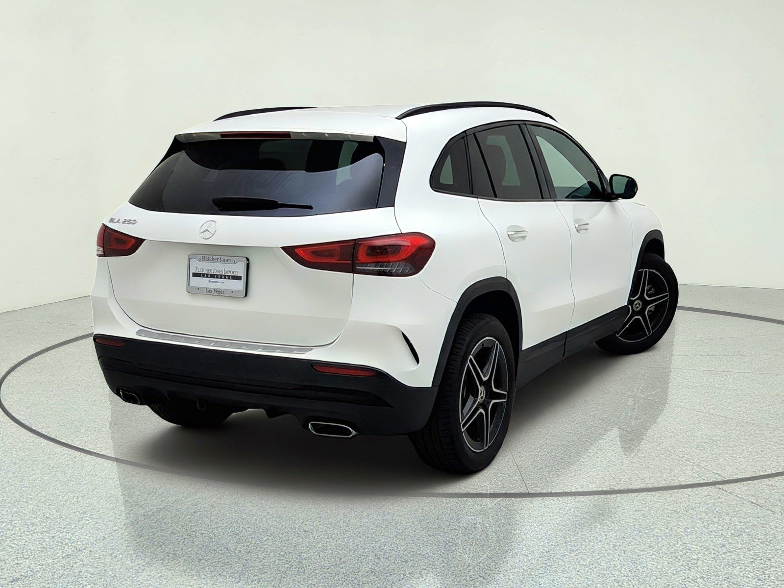 Certified Used 2023 Polar White Mercedes-Benz GLA 250 image 9