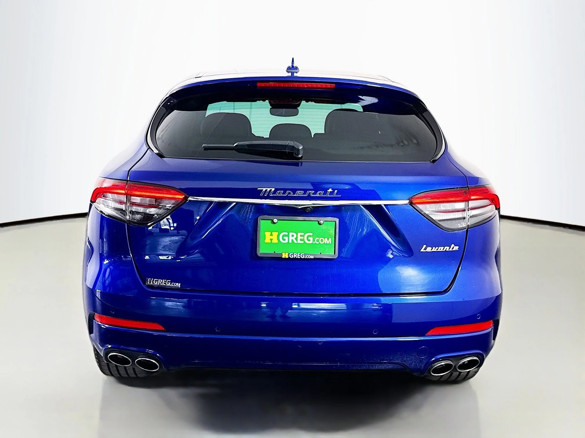 Used 2023 Blu Emozione Metallic Maserati GT image 6