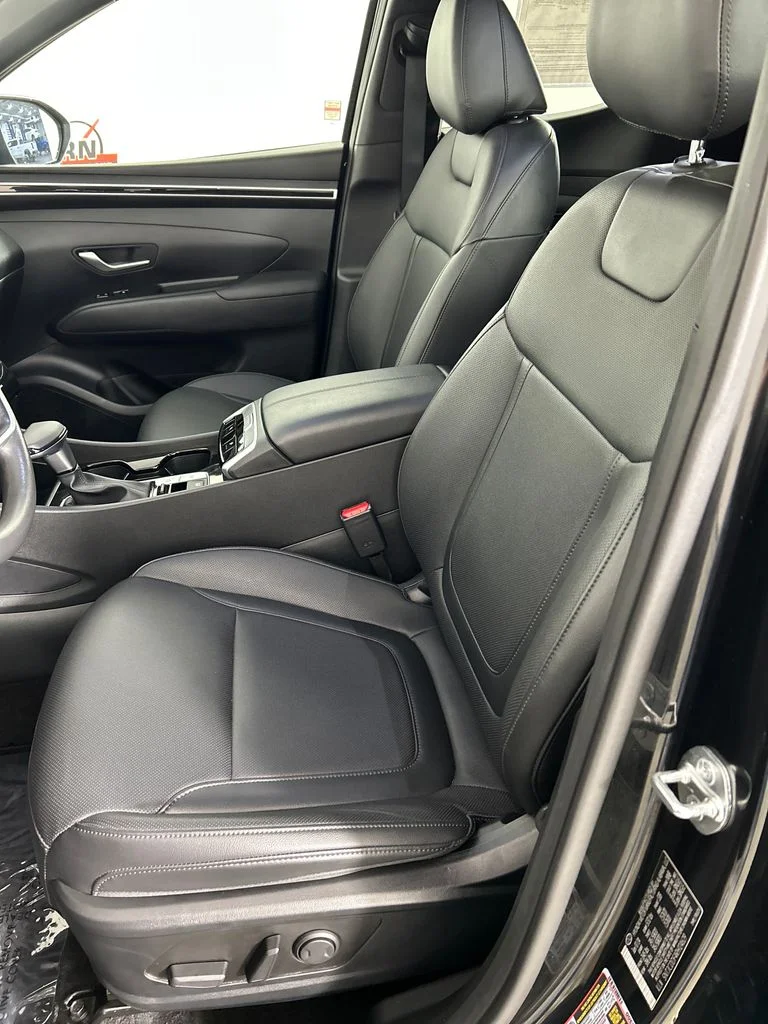 Used 2024 Black Hyundai NIGHT image 13