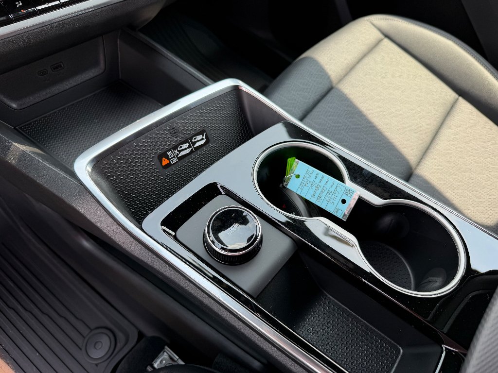 2027 Chevrolet Equinox LT - Photo 36