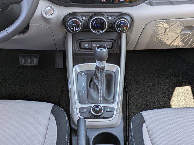 New 2026 Shimmering Silver Hyundai SEL image 17