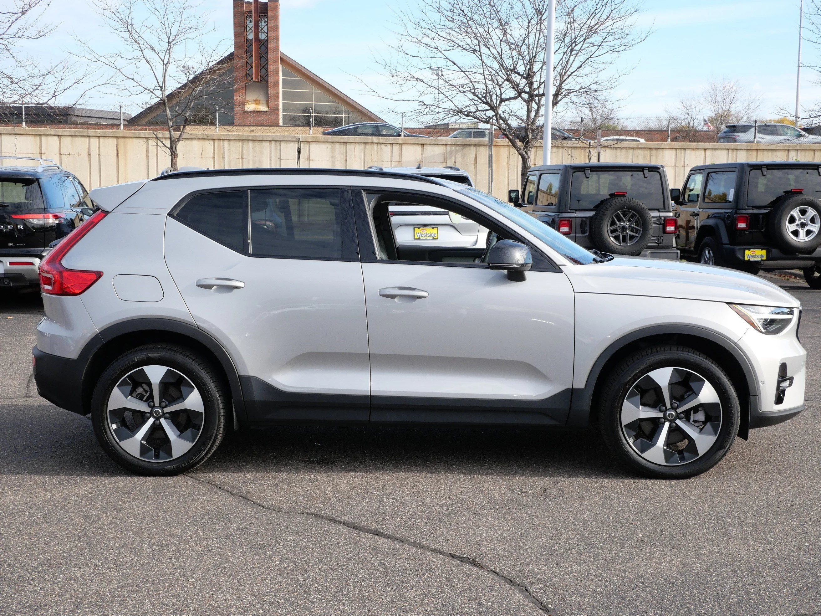 Used 2024 Silver Dawn Metallic Volvo Plus Dark Theme image 8