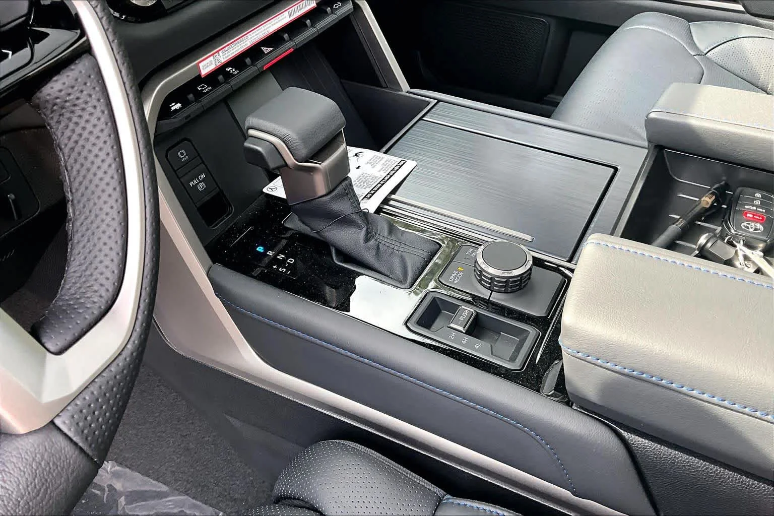 2026 Toyota Tundra Platinum - Photo 7