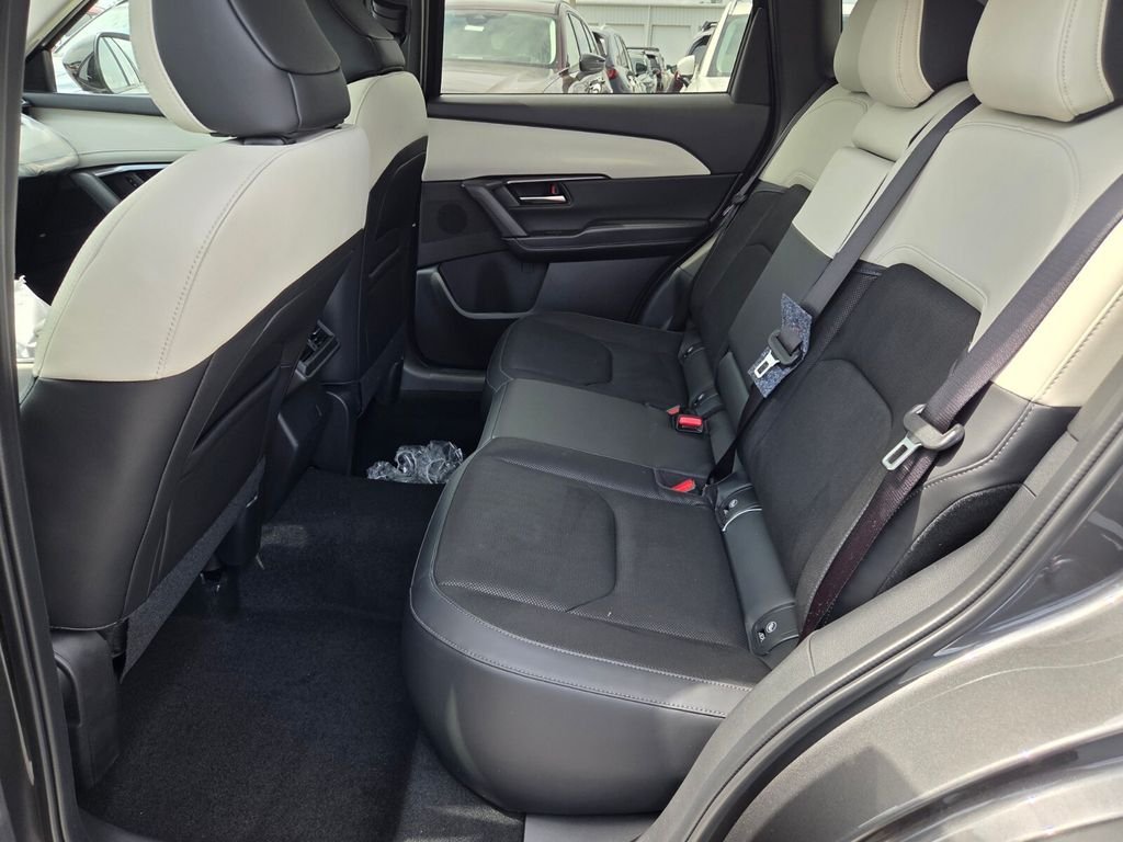 New 2026 Machine Gray Metallic Mazda 2.5 S Select AWD image 5