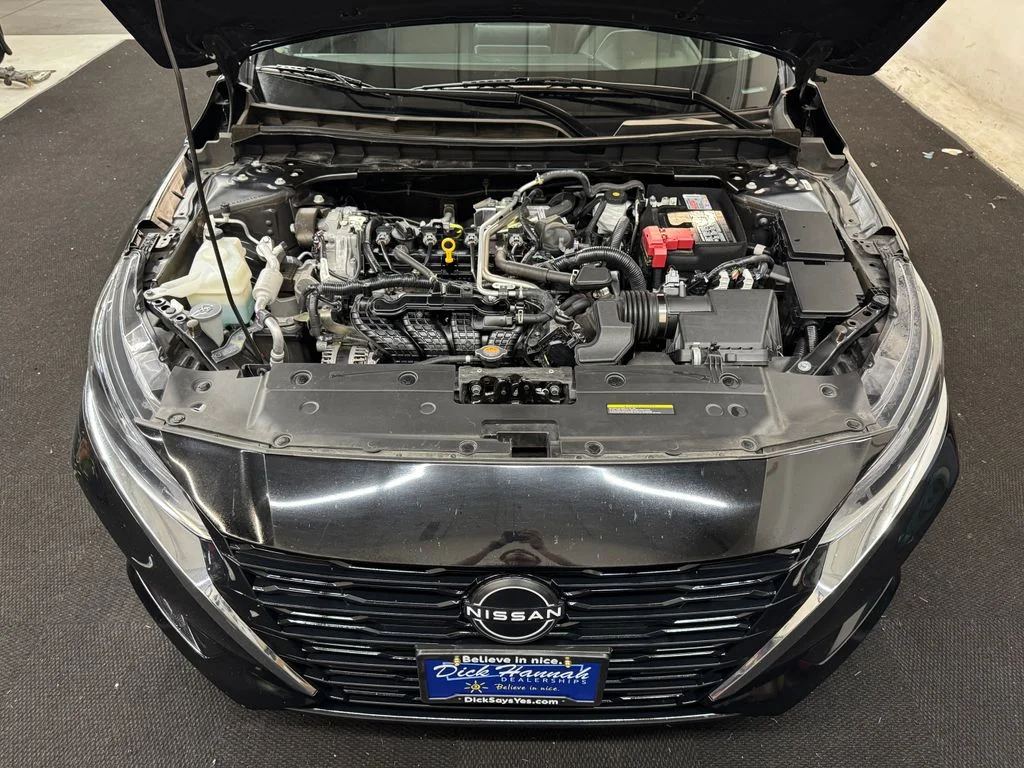 Used 2024 Black Nissan 2.5 SV image 10