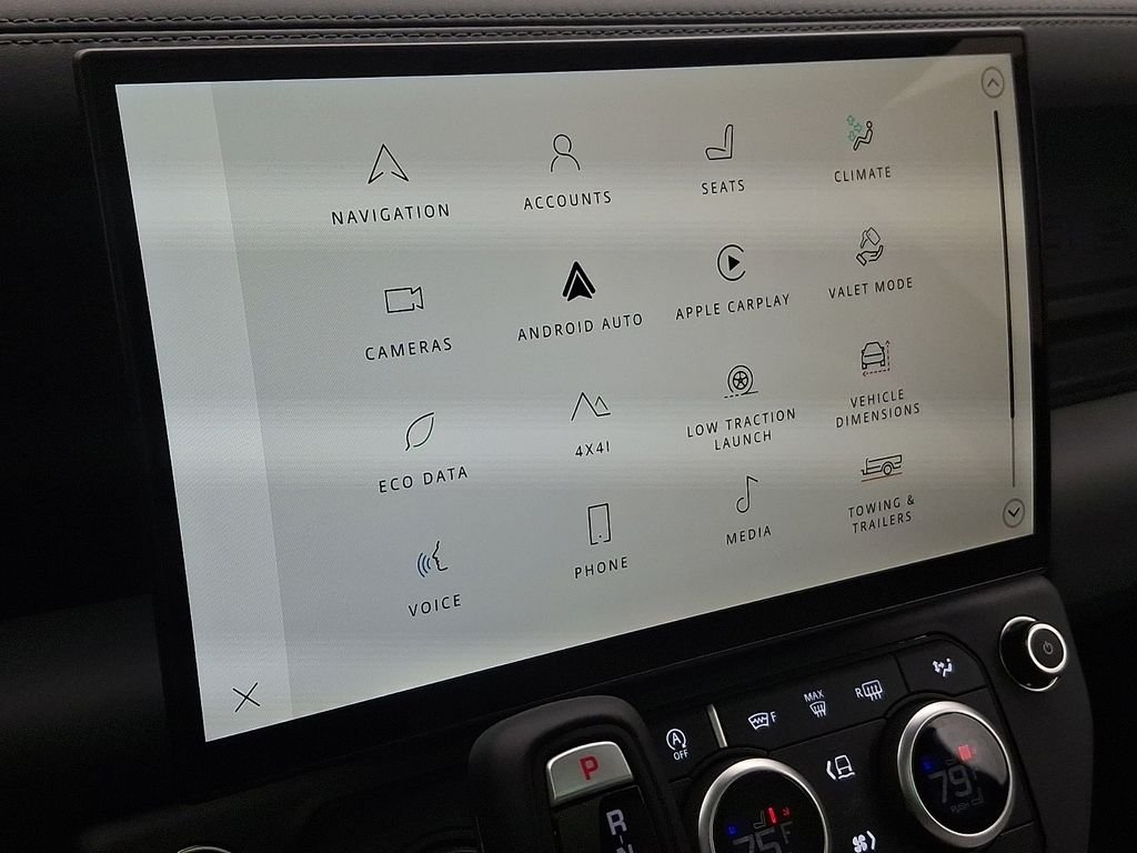 New 2026 Carpathian Grey Land Rover X-Dynamic SE image 18