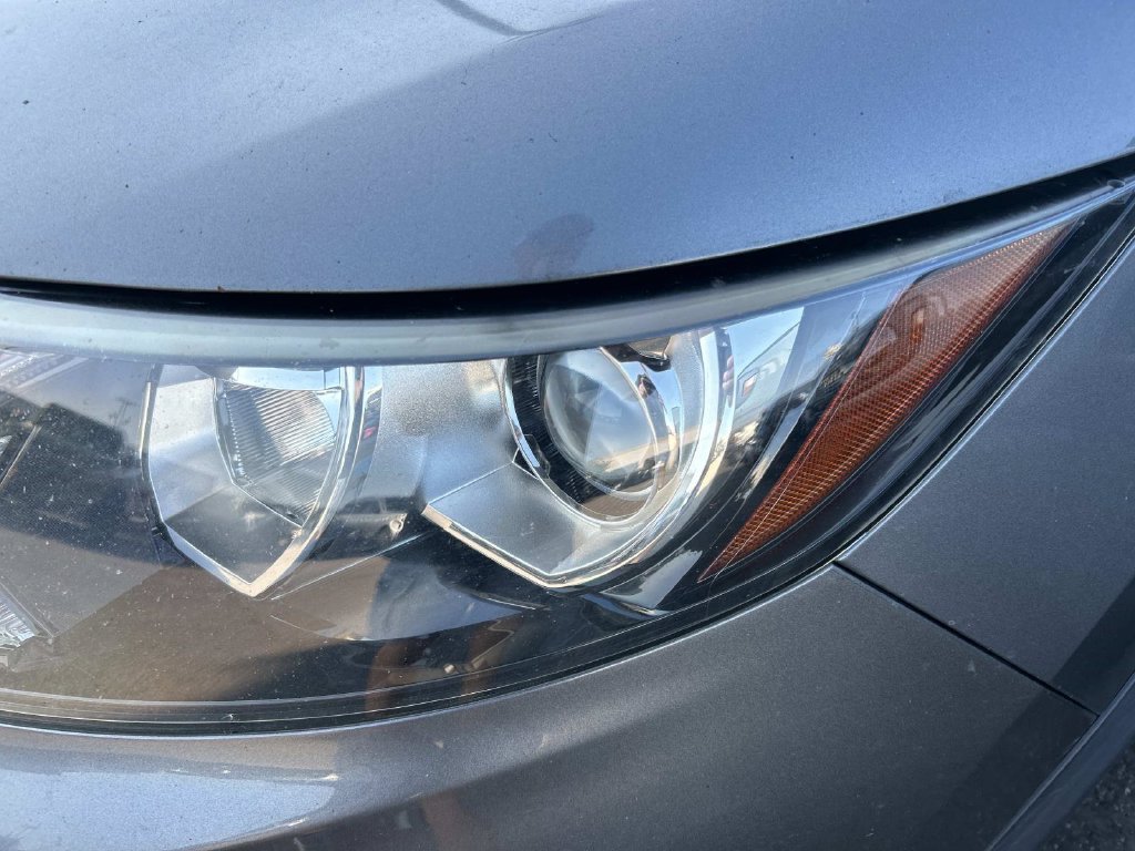 Used 2019 Gun Metallic Nissan S image 6