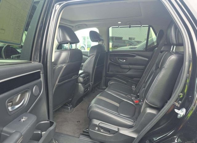 Used 2025 Black Honda Touring image 10