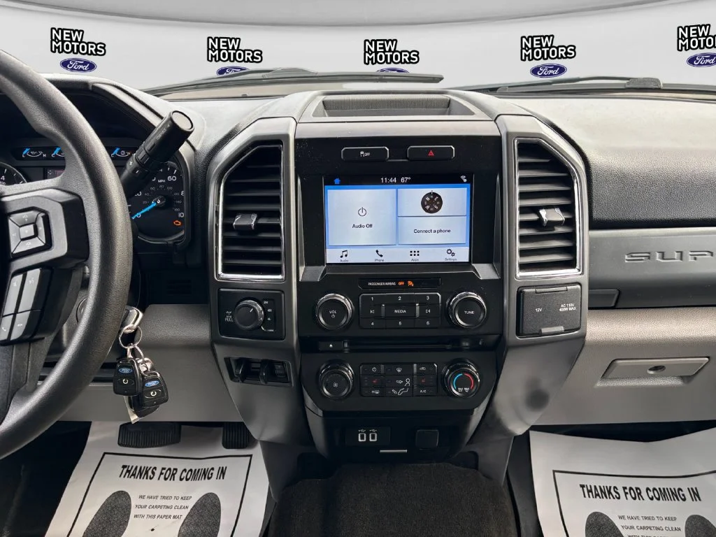 Used 2017 Blue Ford XLT image 12