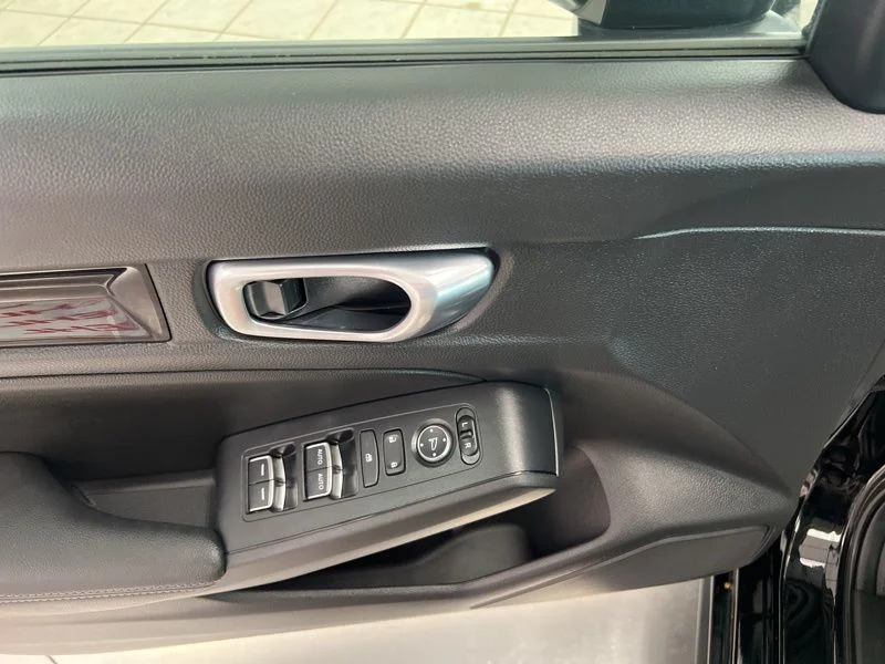 Used 2024  Honda EX-L image 20
