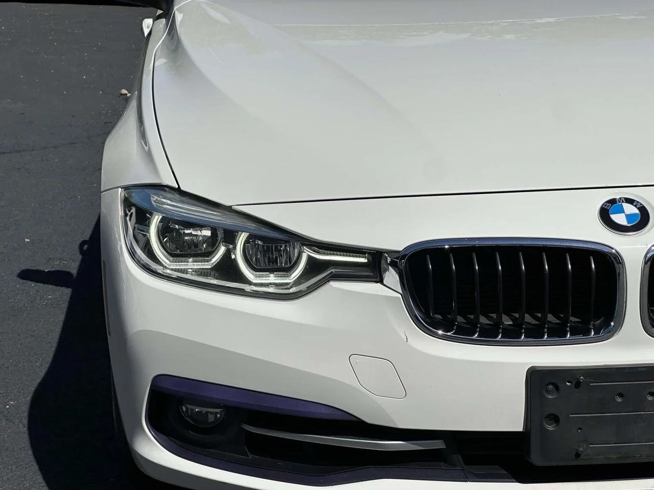 Used 2016 Alpine White BMW xDrive image 9