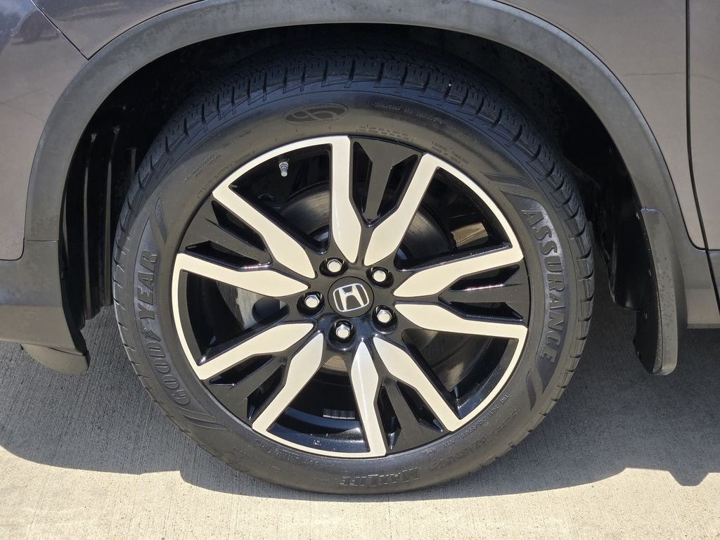 Used 2021 Gray Honda Touring image 8