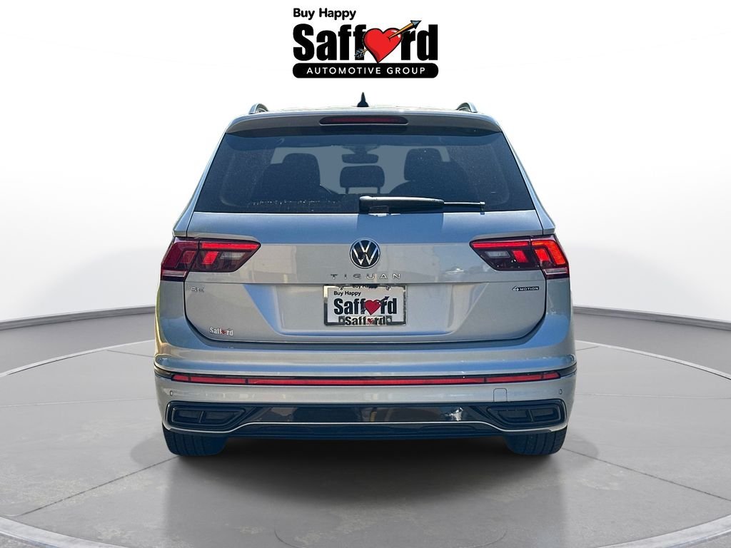 Used 2024 Silver Volkswagen 2.0T SE R-Line Black image 7
