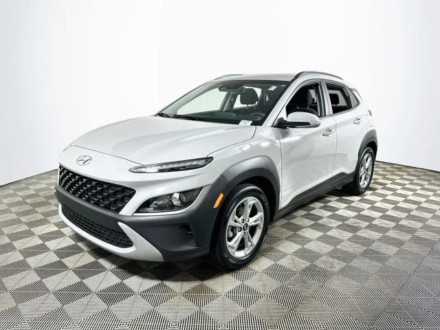 Certified Used 2023 Silver Hyundai SEL image 7