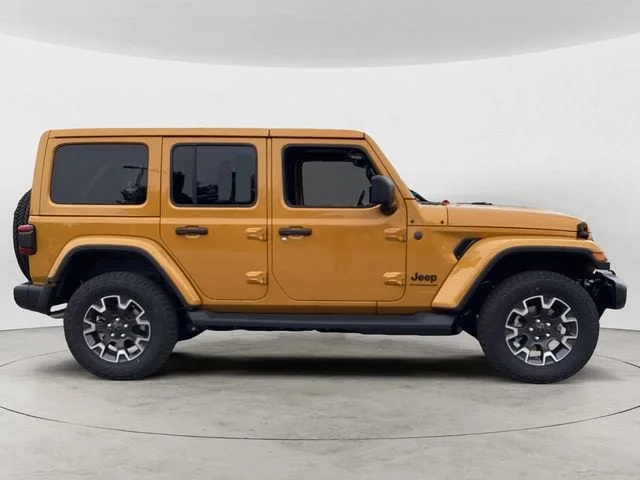 New 2026 Goldilocks Jeep 4-DOOR SAHARA image 7